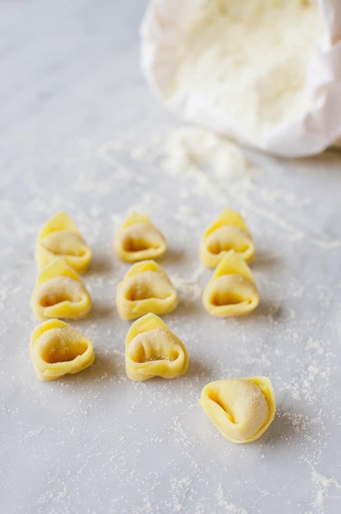 Behind the scenes of an artisanal fresh pasta shop| Very EATalian