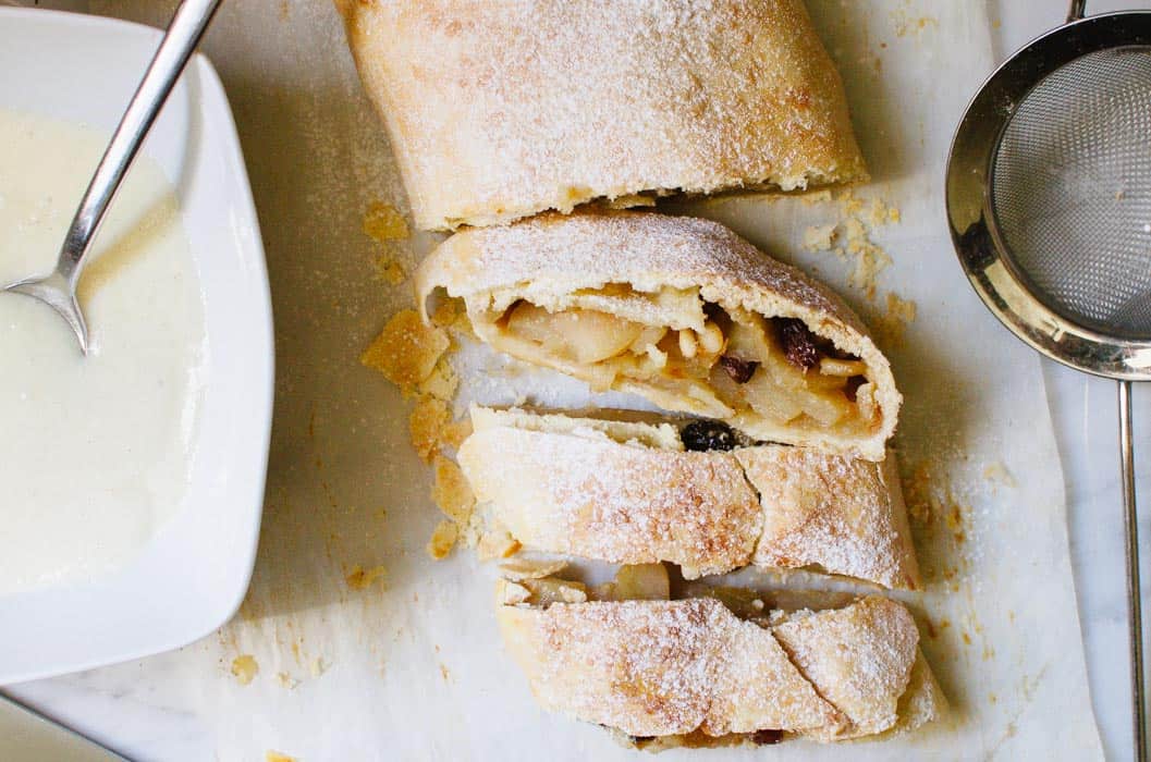 Apple Strudel | Very EATalian