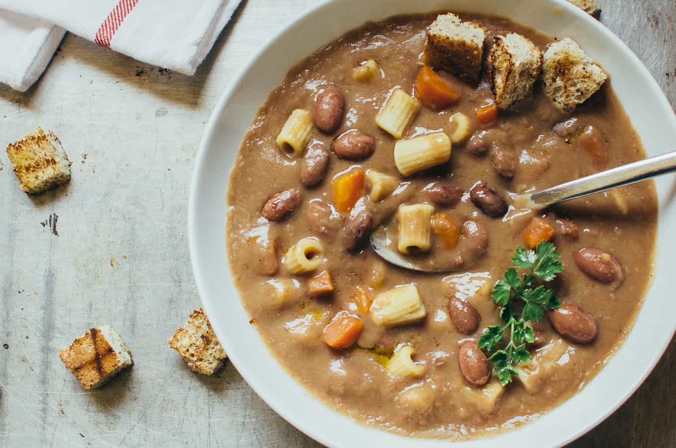Pasta e Fagioli Soup| Very EATalian #italianrecipes