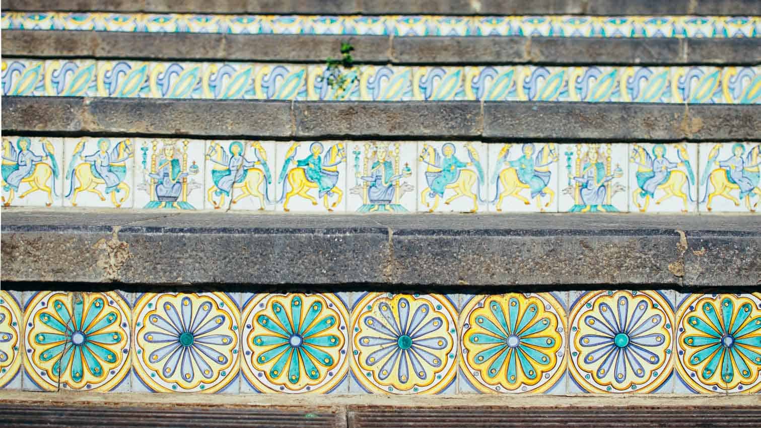 Trip to Sicily: The famouse steps in Caltagirone | Very EATalian