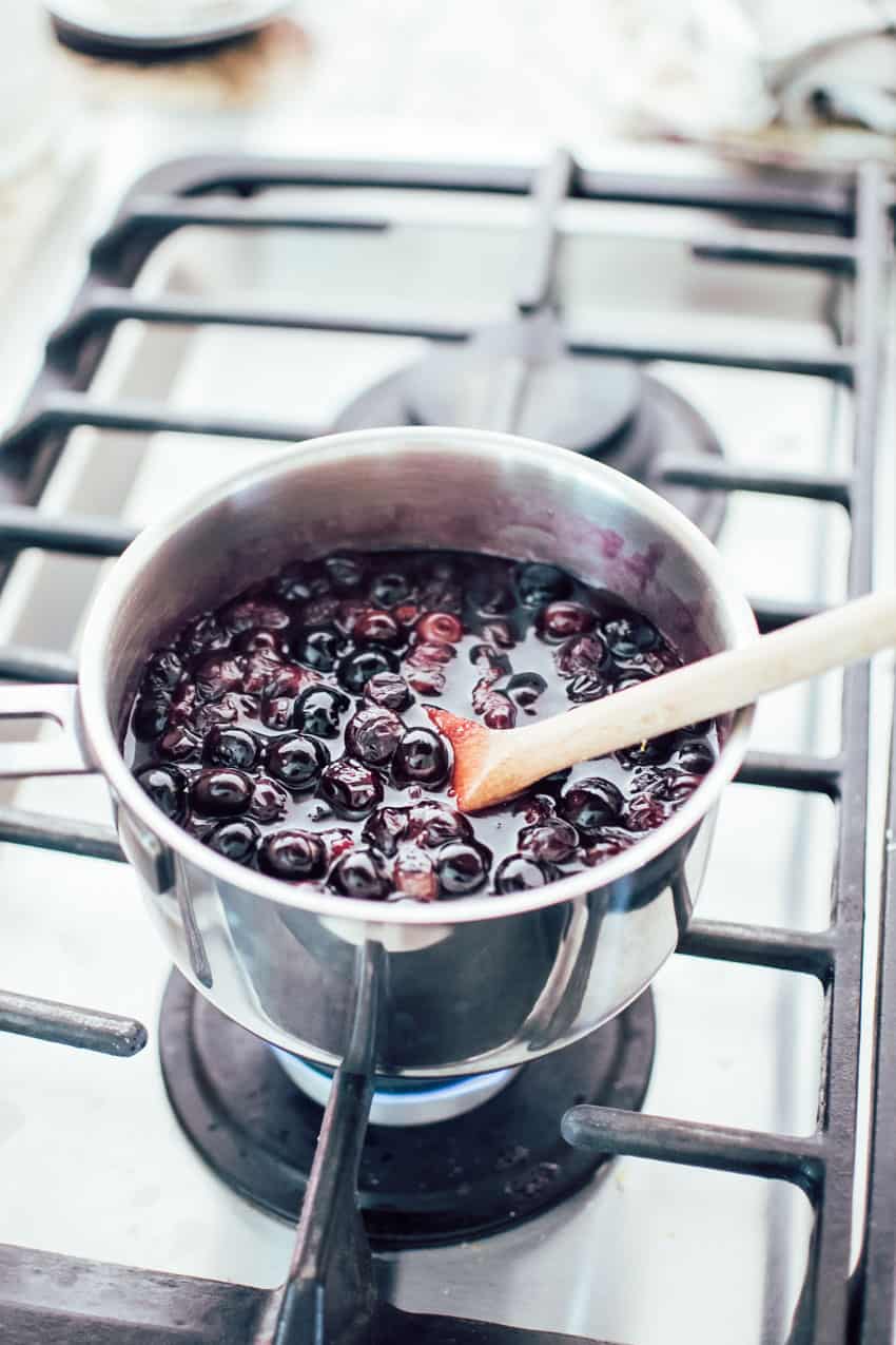 Whole Wheat Blueberry Hazelnut Tartlets | veryEATalian