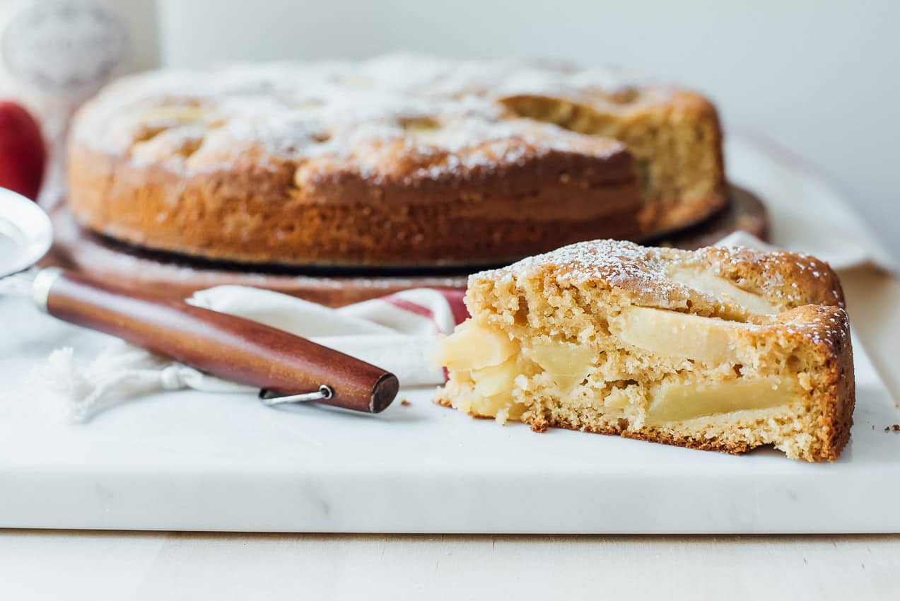 Traditional Italian Apple Cake | Very EATalian