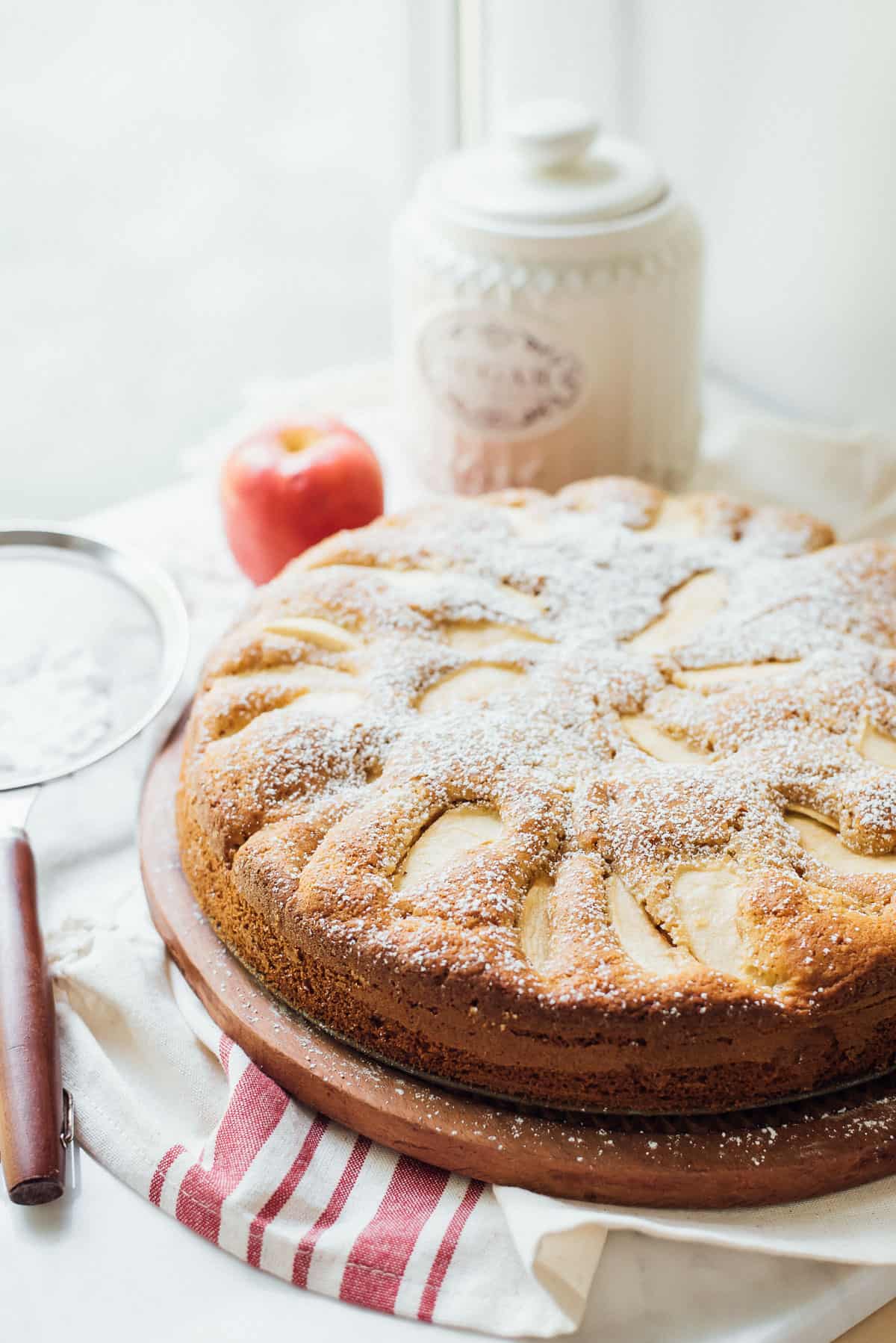 Traditional Italian Apple Cake - Very EATalian