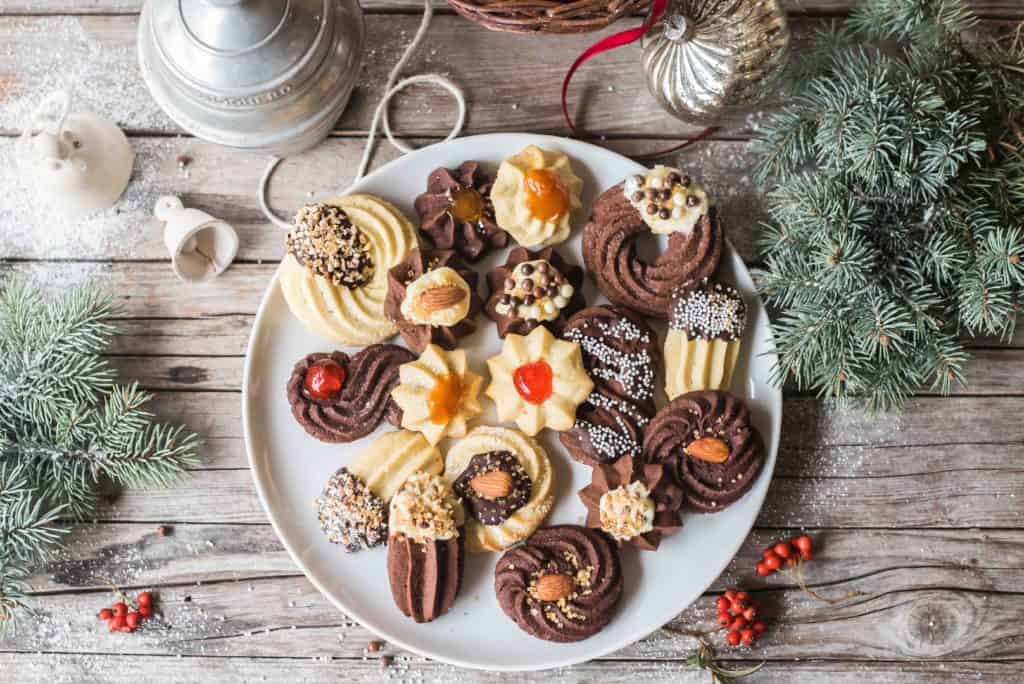 Full Plate of Whipped Shortbread Christmas Cookies | Very EATalian