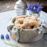 Ciambelle al Vino: Crunchy Wine Cookies
